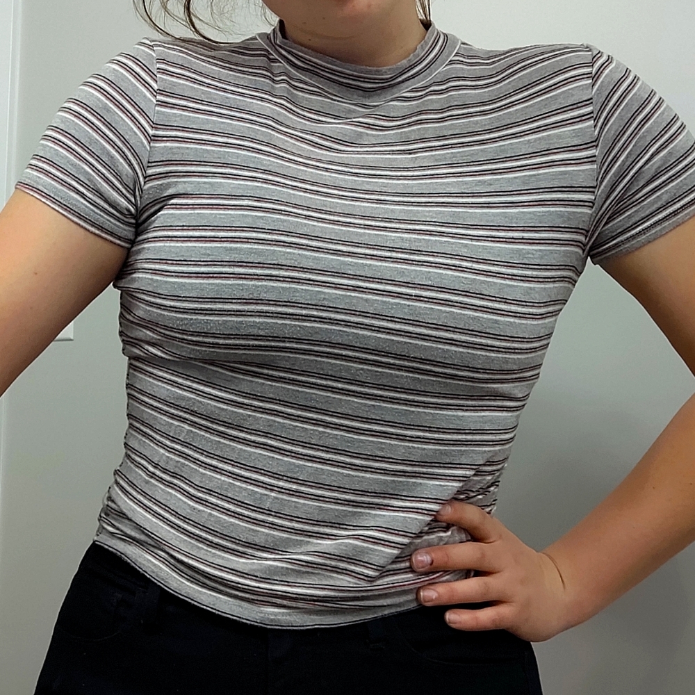Cropped striped top